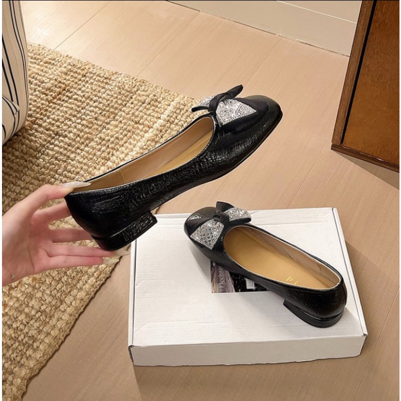Ladies Footwear Low Heel Elega - огляд і ціна Summer Clothing Trends For Women 2026